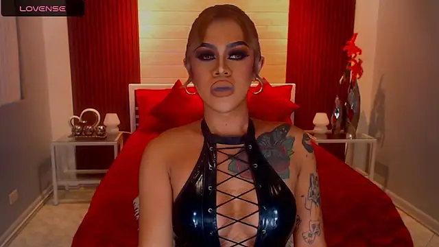 Snapshot of StellaStrong30 chatting on 11/10/25, 09:58 StellaStrong30 online show from 11/10/25, 09:58