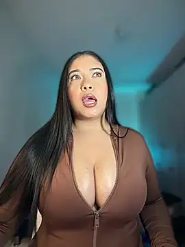 cami ortiz   online show from 05/05/26, 03:58