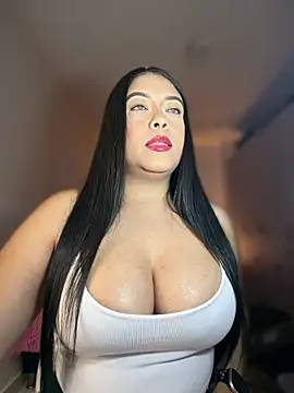 cami ortiz   online show from 05/09/26, 05:01