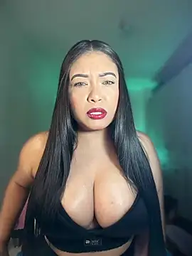 cami ortiz   online show from 06/12/26, 05:06