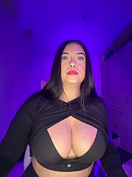 cami ortiz   online show from 07/18/26, 05:11
