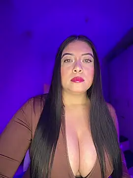 cami ortiz   online show from 07/22/26, 05:32