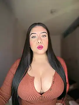 cami ortiz   online show from 07/25/26, 05:05