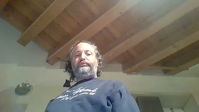 Snapshot of woww791 chatting on 10/25/25, 02:13 woww791 online show from 10/25/25, 02:13