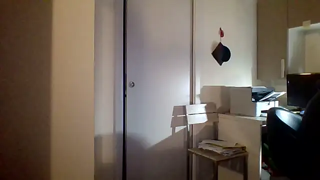 Snapshot of woww791 chatting on 11/11/25, 08:20 woww791 online show from 11/11/25, 08:20