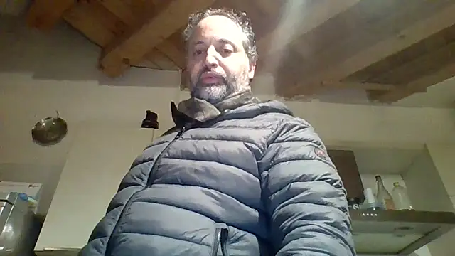 Snapshot of woww791 chatting on 12/05/25, 07:43 woww791 online show from 12/05/25, 07:43