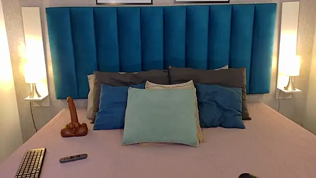 Madisonsmiith online show from 07/23/26, 08:18