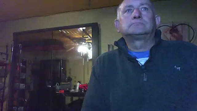 jeanlulu online show from 10/05/25, 07:23