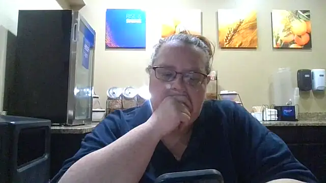 Hornybbw1978 online show from 10/16/25, 06:36