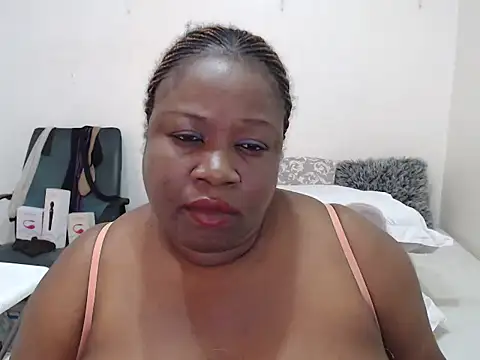 SWEETPRCIOUS30 online show from 02/15/25, 06:33