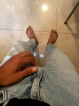 amyalaruz34ist online show from 10/25/25, 02:24