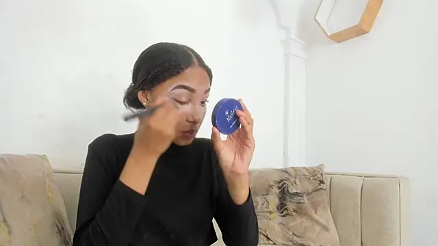 kristyl paez online show from 10/18/25, 08:09