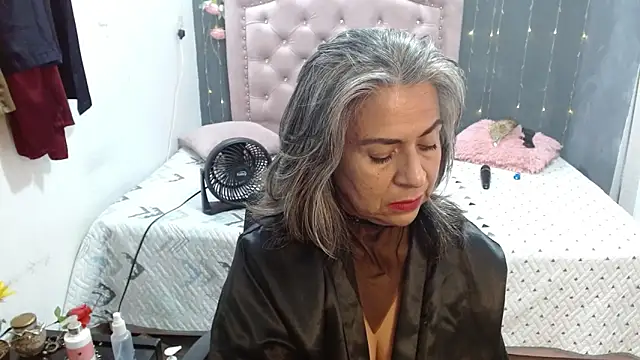 lalisha 96 online show from 10/17/25, 11:18