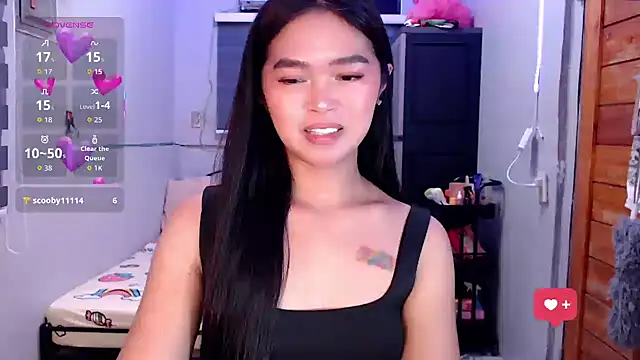 Snapshot of Itsme_claire chatting on 10/02/25, 10:17 Itsme claire online show from 10/02/25, 10:17