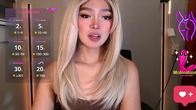 Snapshot of Itsme_claire chatting on 03/20/26, 12:04 Itsme claire online show from 03/20/26, 12:04