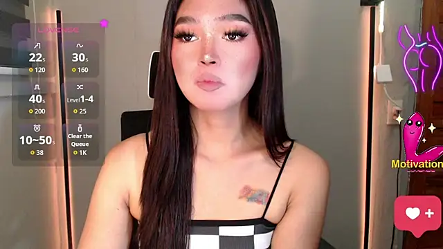Snapshot of Itsme_claire chatting on 04/10/26, 12:27 Itsme claire online show from 04/10/26, 12:27
