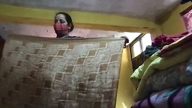 Snapshot of Riyasingh9 chatting on 11/29/25, 05:21 Riyasingh9 online show from 11/29/25, 05:21