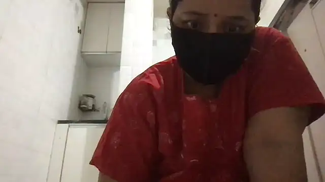 Snapshot of Riyasingh9 chatting on 12/19/25, 03:57 Riyasingh9 online show from 12/19/25, 03:57