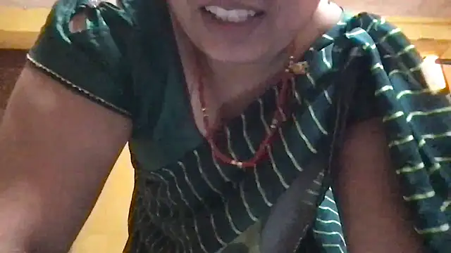 Snapshot of Riyasingh9 chatting on 03/24/26, 04:50 Riyasingh9 online show from 03/24/26, 04:50