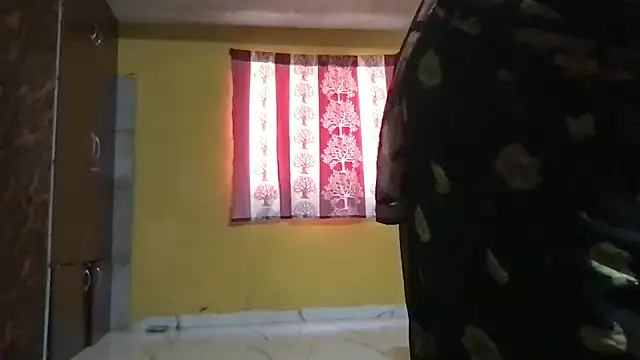 Snapshot of Riyasingh9 chatting on 04/04/26, 03:49 Riyasingh9 online show from 04/04/26, 03:49