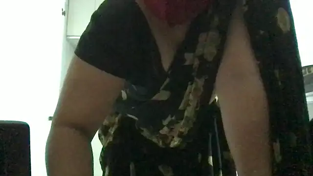 Snapshot of Riyasingh9 chatting on 04/11/26, 04:06 Riyasingh9 online show from 04/11/26, 04:06