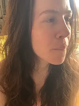 SuzieWanKenobi online show from 08/08/26, 05:59