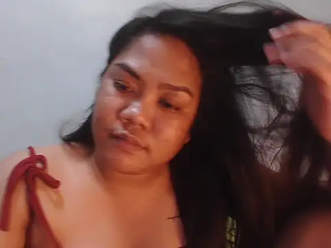 Snapshot of xxsam_69xx chatting on 09/27/25, 02:11 xxsam 69xx online show from 09/27/25, 02:11