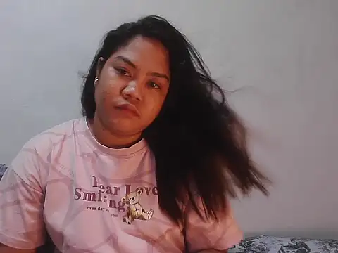 Snapshot of xxsam_69xx chatting on 10/26/25, 02:50 xxsam 69xx online show from 10/26/25, 02:50