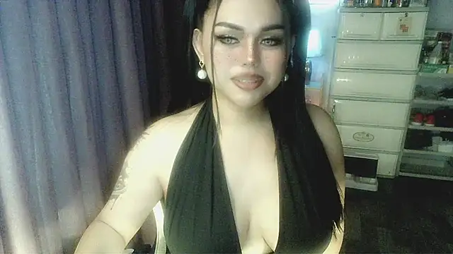 Snapshot of cherry_RED5 chatting on 01/27/25, 09:44 cherry RED5 online show from 01/27/25, 09:44