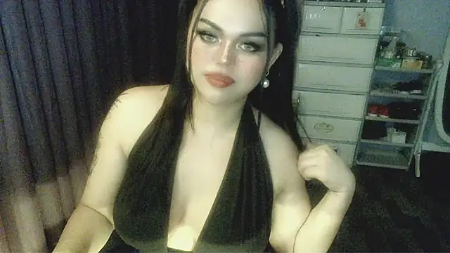 Snapshot of cherry_RED5 chatting on 01/28/25, 12:32 cherry RED5 online show from 01/28/25, 12:32