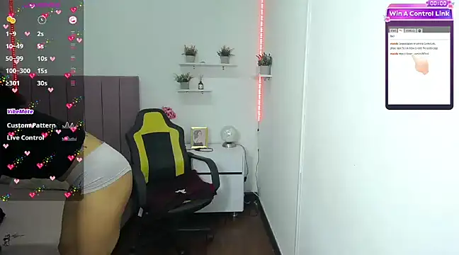 Nina lovee  online show from 02/15/25, 05:07