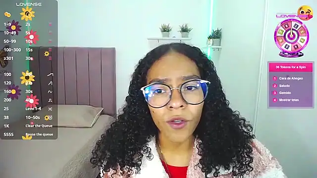 Nina lovee  online show from 09/08/25, 02:16