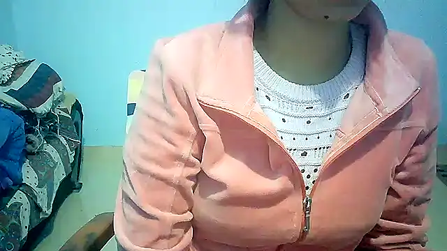 lovelydesi21 online show from 12/08/24, 07:58