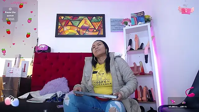 Snapshot of louise_nails chatting on 09/26/25, 11:58 louise nails online show from 09/26/25, 11:58