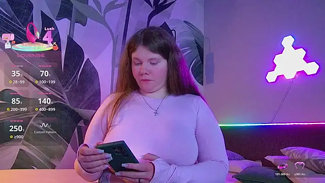 Snapshot of RubyValen chatting on 03/27/26, 01:11 RubyValen online show from 03/27/26, 01:11