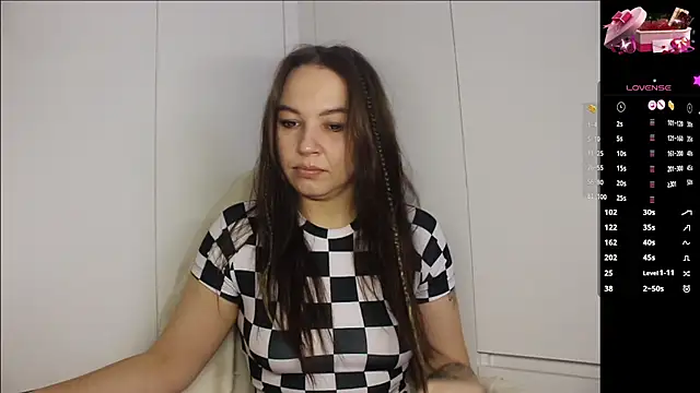 Snapshot of anna_from_heavenTV chatting on 01/13/25, 07:43 anna from heavenTV online show from 01/13/25, 07:43