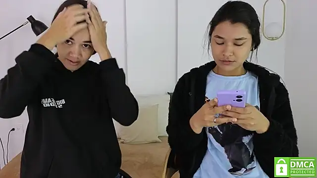 Snapshot of sexychanell_18 chatting on 11/06/25, 01:12 sexychanell 18 online show from 11/06/25, 01:12