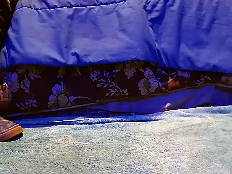 DarkHorse89 online show from 09/17/25, 01:57