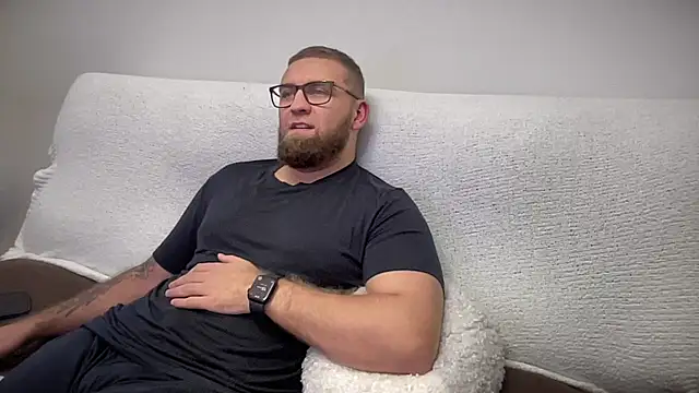 Bear bear  online show from 12/23/24, 04:44