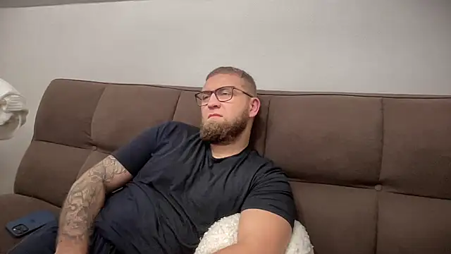 Bear bear  online show from 12/26/24, 04:58