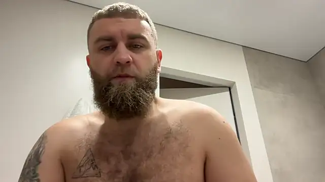 Bear bear  online show from 11/07/25, 09:09