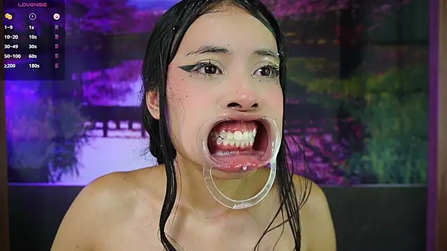 miss  maria online show from 01/17/25, 05:32