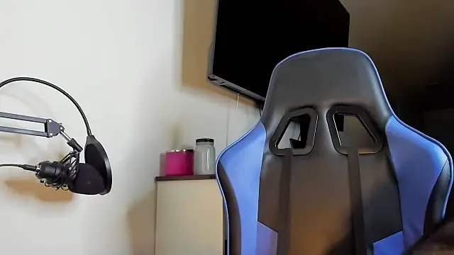 victoriachicas online show from 10/06/25, 10:56