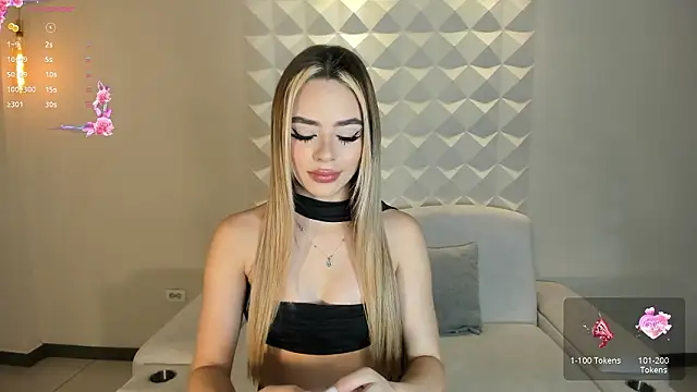 Snapshot of JuanitaClay chatting on 02/23/26, 07:11 JuanitaClay online show from 02/23/26, 07:11