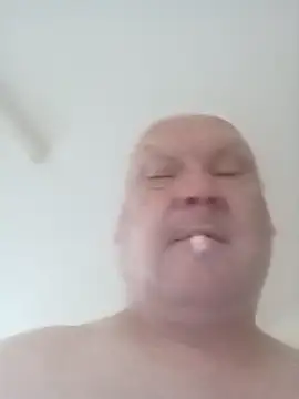 bigboy197311 online show from 10/08/25, 06:44