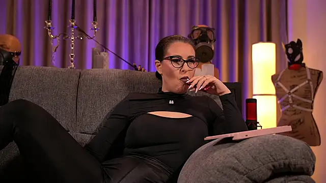 kelly kent online show from 12/07/24, 01:14