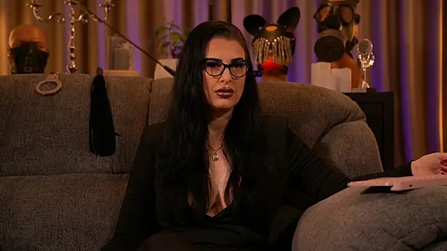 kelly kent online show from 10/16/25, 10:33