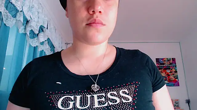 Snapshot of Emmy_Ruiz chatting on 12/11/24, 05:26 Emmy Ruiz online show from 12/11/24, 05:26