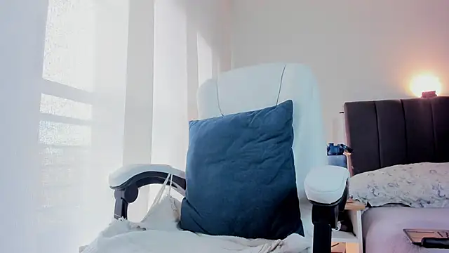 catimore online show from 09/12/25, 04:29