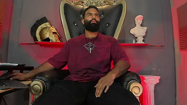 Snapshot of BeardAndrew chatting on 10/03/25, 11:24 BeardAndrew online show from 10/03/25, 11:24